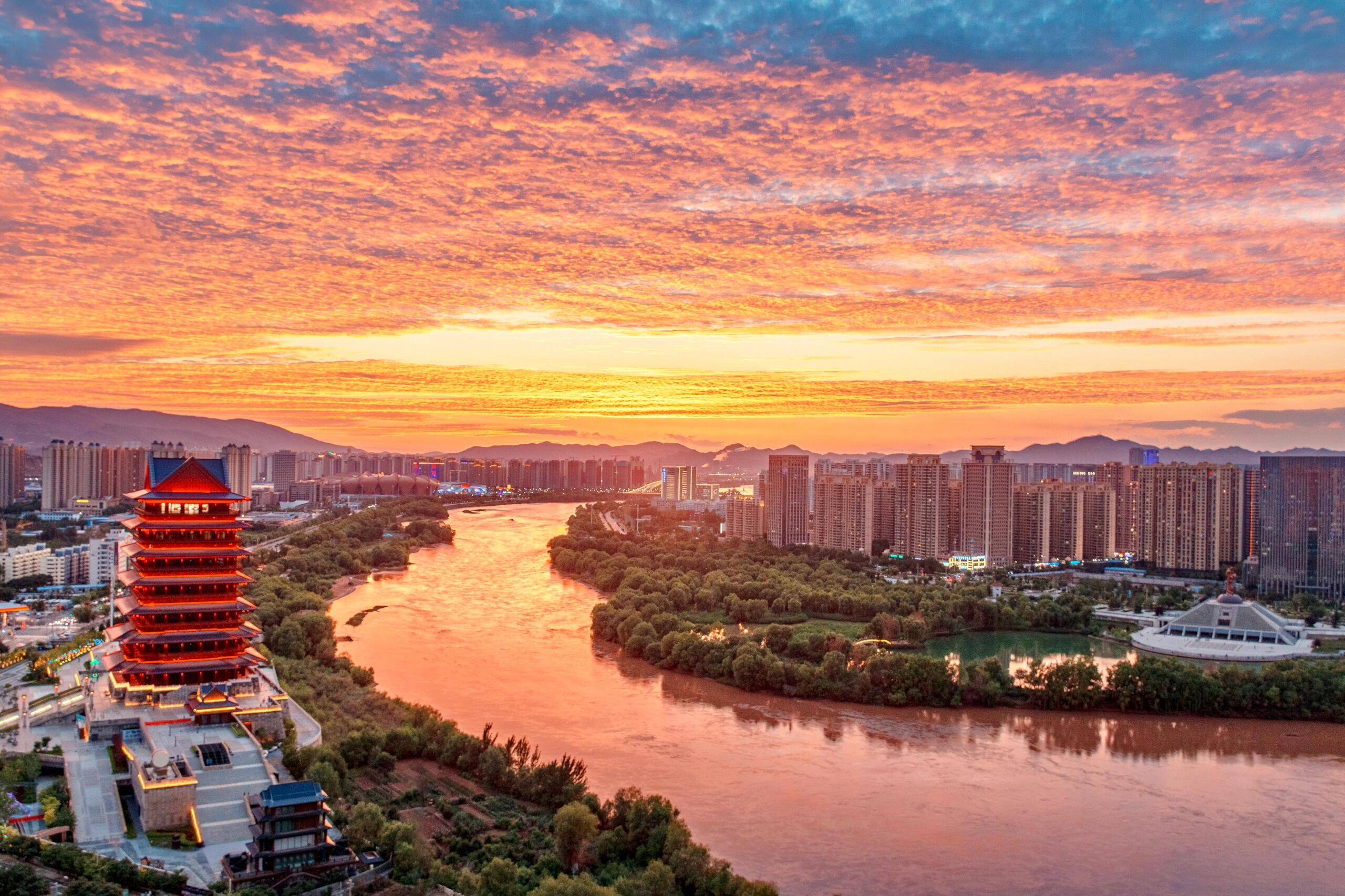 25-Day Silk Road Journey: China & Central Asia